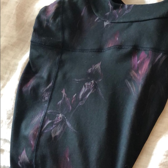 Lululemon tank - Picture 5 of 5